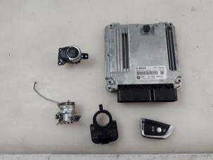 Używane Sterownik wtrysku BMW X5 (F15) xDrive 35d 3.0 24V Cena € 450,00 Procedura marży oferowane przez Autobedrijf Broekhuis B.V.