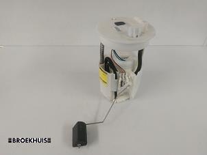 Begagnade Elektrisk bränslepump Mazda CX-3 (DJ/DK) 2.0 SkyActiv-G 120 Pris € 45,00 Marginaltabell erbjuds av Autobedrijf Broekhuis B.V.