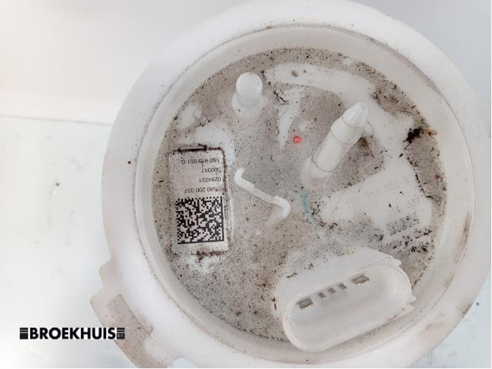 Elektrisk bränslepump från en Volkswagen Up! (121) 1.0 12V 60 2017