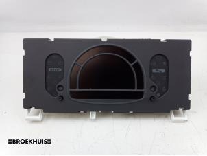 Używane Licznik kilometrów KM Renault Modus/Grand Modus (JP) 1.6 16V Cena € 40,00 Procedura marży oferowane przez Autobedrijf Broekhuis B.V.