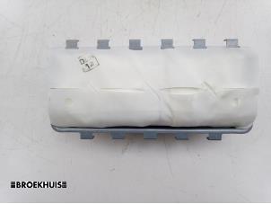 Używane Poduszka powietrzna prawa (deska rozdzielcza) Volkswagen Polo V (6R) 1.4 TDI 12V 90 Cena € 50,00 Procedura marży oferowane przez Autobedrijf Broekhuis B.V.