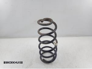 Begagnade Bakre spolfjäder Jeep Wrangler Unlimited (JK) 2.8 CRD 16V 4x4 Pris € 60,00 Marginaltabell erbjuds av Autobedrijf Broekhuis B.V.