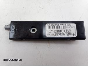 Gebruikte Antenne Versterker Mercedes E (W212) E-220 CDI 16V BlueEfficiency,BlueTEC Prijs € 15,00 Margeregeling aangeboden door Autobedrijf Broekhuis B.V.