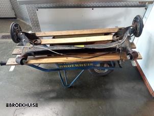 Używane Os tylna napedu na przednie kola Volkswagen Polo V (6R) 1.2 TDI 12V BlueMotion Cena € 60,00 Procedura marży oferowane przez Autobedrijf Broekhuis B.V.