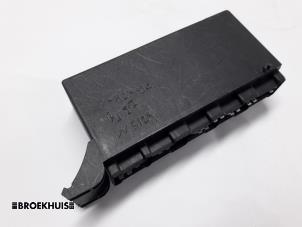 Begagnade Dator, belysningsmodul Mercedes C (W202) 2.2 C-220 D 16V Pris € 15,00 Marginaltabell erbjuds av Autobedrijf Broekhuis B.V.