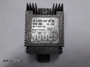 Gebruikte Computer Airco Mercedes E Combi (S210) 2.7 E-270 CDI 20V Prijs € 15,00 Margeregeling aangeboden door Autobedrijf Broekhuis B.V.