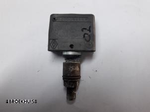 Gebruikte Sensor Bandenspanning Renault Scénic I (JA) 1.9 dTi Prijs € 7,50 Margeregeling aangeboden door Autobedrijf Broekhuis B.V.