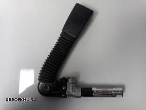 Begagnade Främre bältessträckare, mitten Fiat Ducato (250) 2.3 D 120 Multijet Pris € 80,00 Marginaltabell erbjuds av Autobedrijf Broekhuis B.V.