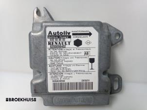 Gebruikte Module Airbag Renault Kangoo (KC) 1.4 Prijs € 35,00 Margeregeling aangeboden door Autobedrijf Broekhuis B.V.