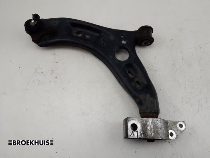 Främre gaffelben, vänster från en Volkswagen Golf VI (5K1) 1.2 TSI BlueMotion 2010