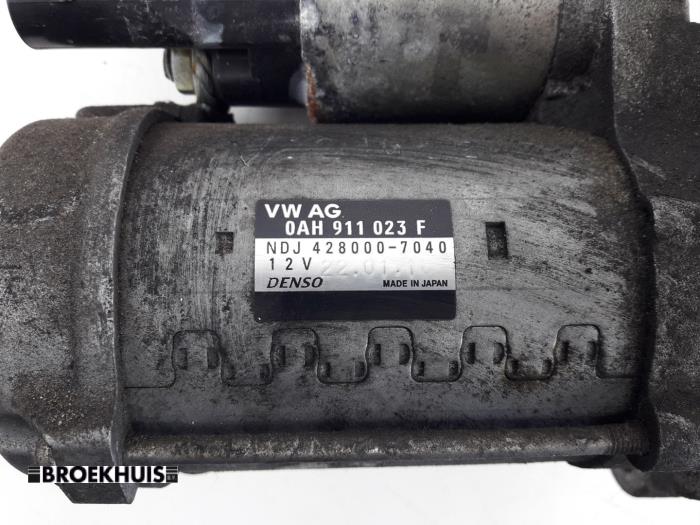 Startmotor från en Volkswagen Golf VI (5K1) 1.2 TSI BlueMotion 2010
