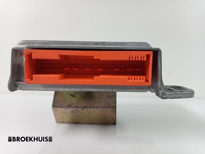 Airbagmodul från en Renault Megane Coupé (DA) 2.0 IDE 16V 2000