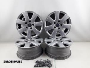 Begagnade Sporthjulsuppsättning Volkswagen Golf VI (5K1) 1.2 TSI BlueMotion Pris € 100,00 Marginaltabell erbjuds av Autobedrijf Broekhuis B.V.