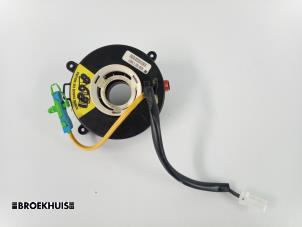 Begagnade Airbagring Fiat Punto II (188) 1.2 60 S 3-Drs. Pris € 15,00 Marginaltabell erbjuds av Autobedrijf Broekhuis B.V.