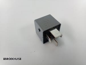 Begagnade Relä Polestar Polestar 2 78kWh Long Range Dual Motor Pris € 10,00 Marginaltabell erbjuds av Autobedrijf Broekhuis B.V.