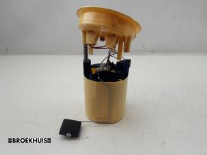 Gebruikte Brandstofpomp Elektrisch BMW X1 (E84) xDrive 20d 2.0 16V Prijs € 30,00 Margeregeling aangeboden door Autobedrijf Broekhuis B.V.