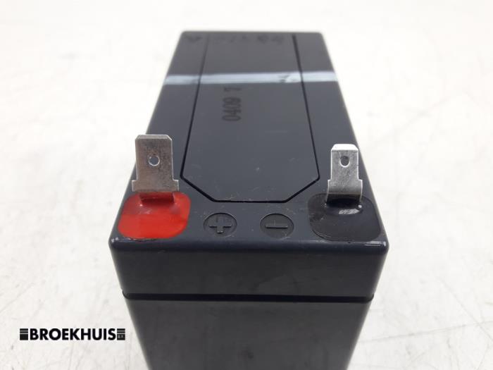 Batteri från en Mercedes-Benz ML II (164/4JG) 3.0 ML-280 CDI 4-Matic V6 24V 2008