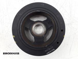 Gebruikte Krukas Poelie Mazda CX-5 I (KE,GH) 2.0 SkyActiv-G 165 16V 2WD Prijs € 50,00 Margeregeling aangeboden door Autobedrijf Broekhuis B.V.