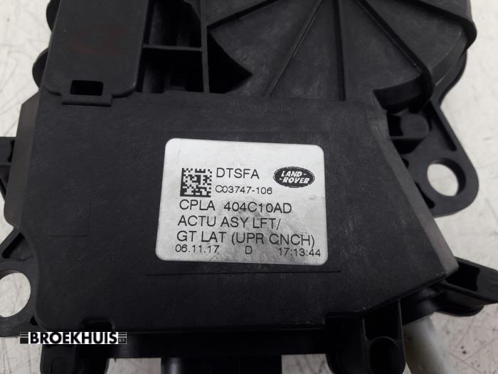 Motor för eldriven baklucka från en Land Rover Range Rover Velar (LY) 3.0 D300 AWD 2018
