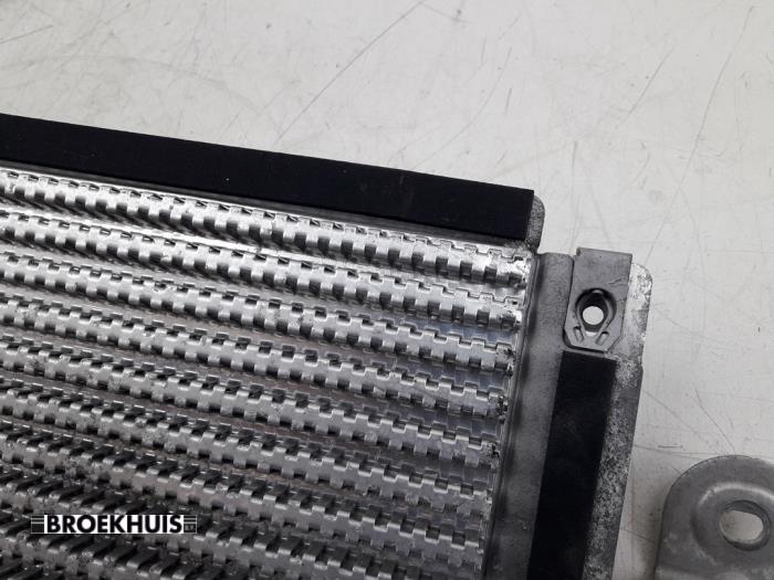 Bränslekylare från en Land Rover Range Rover Velar (LY) 3.0 D300 AWD 2018