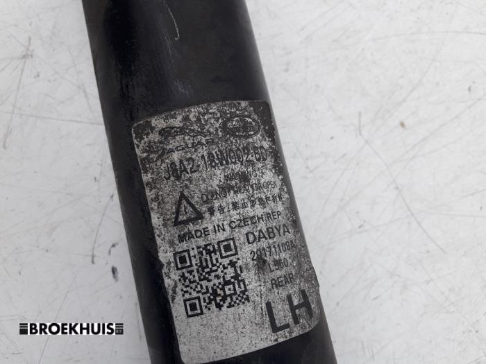 Stötdämparstång, vänster bak från en Land Rover Range Rover Velar (LY) 3.0 D300 AWD 2018