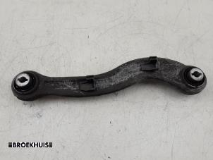 Begagnade Bakre gaffelben, vänster Landrover Range Rover Velar (LY) 3.0 D300 AWD Pris € 60,00 Marginaltabell erbjuds av Autobedrijf Broekhuis B.V.