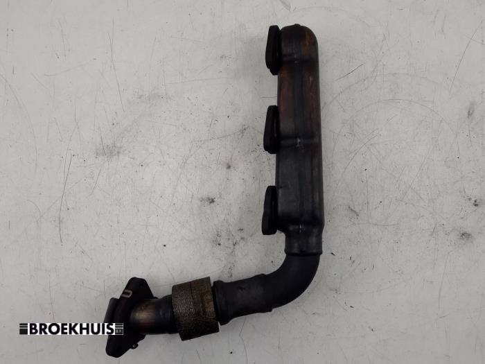 Avgasgrenrör från en Land Rover Range Rover Velar (LY) 3.0 D300 AWD 2018