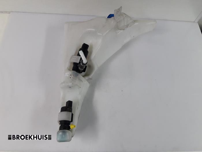 Spolartank, vindruta från en Audi TT Roadster (8J9) 3.2 V6 24V Quattro 2009