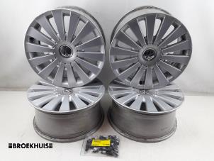 Begagnade Sporthjulsuppsättning Volkswagen Passat Variant (3C5) 3.6 FSI 24V 4Motion Pris € 125,00 Marginaltabell erbjuds av Autobedrijf Broekhuis B.V.