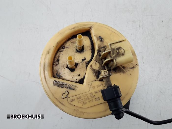 Elektrisk bränslepump från en Volkswagen Crafter 2.5 TDI 30/32/35 2013