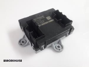 Begagnade Centrallåsmodul Landrover Discovery Sport (LC) 2.0 Si4 16V Pris € 45,00 Marginaltabell erbjuds av Autobedrijf Broekhuis B.V.