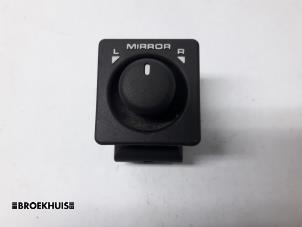 Begagnade Spegelspak Landrover Freelander Hard Top Pris € 10,00 Marginaltabell erbjuds av Autobedrijf Broekhuis B.V.