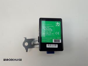 Gebruikte Module Centrale Deurvergrendeling Lexus CT 200h 1.8 16V Prijs € 17,50 Margeregeling aangeboden door Autobedrijf Broekhuis B.V.