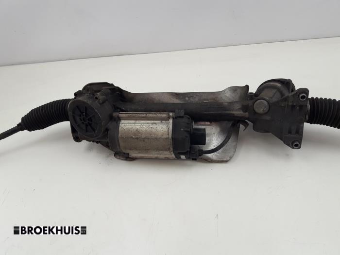 Servostyrningsbox från en Skoda Superb Combi (3TAC/TAF) 1.6 TDI 2015