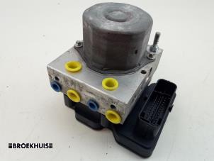 Gebruikte ABS Pomp Opel Meriva 1.4 Turbo 16V Ecotec Prijs € 225,00 Margeregeling aangeboden door Autobedrijf Broekhuis B.V.