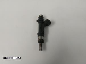 Używane Wtryskiwacz (wtrysk benzyny) Audi A6 Avant (C6) 2.4 V6 24V Cena € 15,00 Procedura marży oferowane przez Autobedrijf Broekhuis B.V.