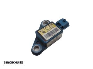 Gebruikte Airbag Sensor Saab 9-5 Estate (YS3E) 1.9 TiD 16V Prijs € 25,00 Margeregeling aangeboden door Autobedrijf Broekhuis B.V.