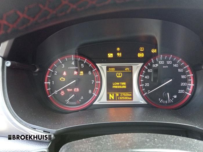 Vägmätare KM från en Suzuki Vitara (LY/MY) 1.4 S Turbo 16V 2017