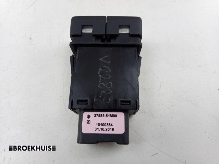 ESP-brytare från en Suzuki Vitara (LY/MY) 1.4 S Turbo 16V 2017