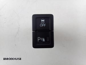 Begagnade ESP-brytare Suzuki Vitara (LY/MY) 1.4 S Turbo 16V Pris € 15,00 Marginaltabell erbjuds av Autobedrijf Broekhuis B.V.