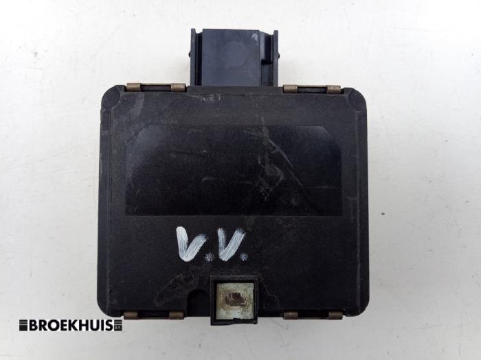 Adaptiv farthållare, sensor (avstånd) från en Suzuki Vitara (LY/MY) 1.4 S Turbo 16V 2017