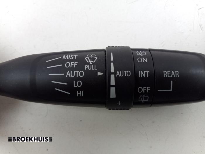 Torkarbrytare från en Suzuki Vitara (LY/MY) 1.4 S Turbo 16V 2017