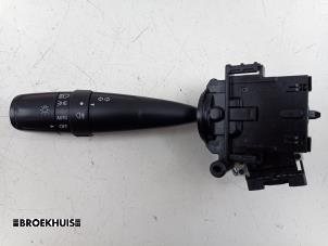 Begagnade Indikatorbrytare Suzuki Vitara (LY/MY) 1.4 S Turbo 16V Pris € 25,00 Marginaltabell erbjuds av Autobedrijf Broekhuis B.V.