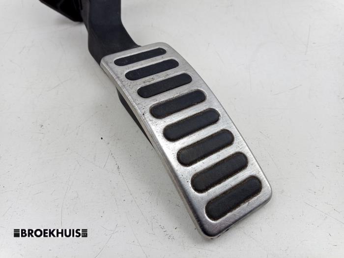 Gaspedal från en Suzuki Vitara (LY/MY) 1.4 S Turbo 16V 2017