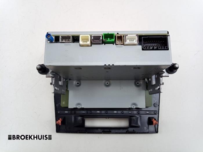 Navigeringssystem från en Suzuki Vitara (LY/MY) 1.4 S Turbo 16V 2017