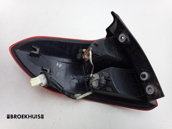 Baklykta, höger från en Suzuki Vitara (LY/MY) 1.4 S Turbo 16V 2017