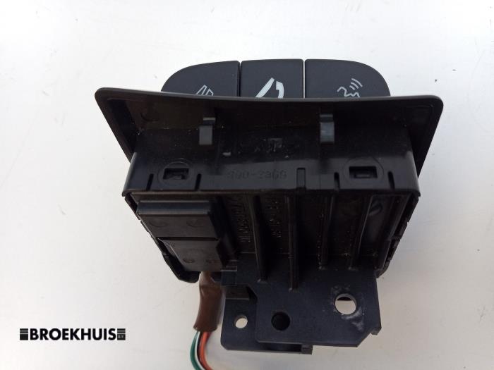 Brytare från en Suzuki Vitara (LY/MY) 1.4 S Turbo 16V 2017