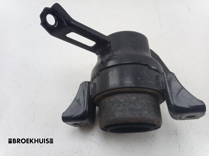 Motorfäste från en Suzuki Vitara (LY/MY) 1.4 S Turbo 16V 2017