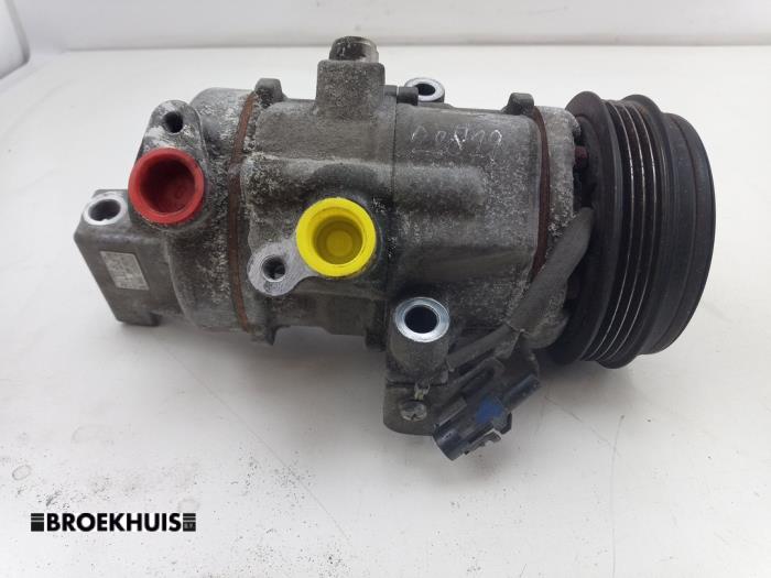 Luftkonditioneringspump från en Suzuki Vitara (LY/MY) 1.4 S Turbo 16V 2017