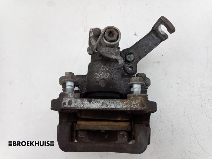 Bakre bromsok, vänster från en Suzuki Vitara (LY/MY) 1.4 S Turbo 16V 2017